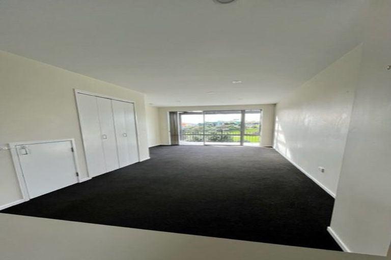 Photo of property in 1/17 Waihi Way, East Tamaki, Auckland, 2013