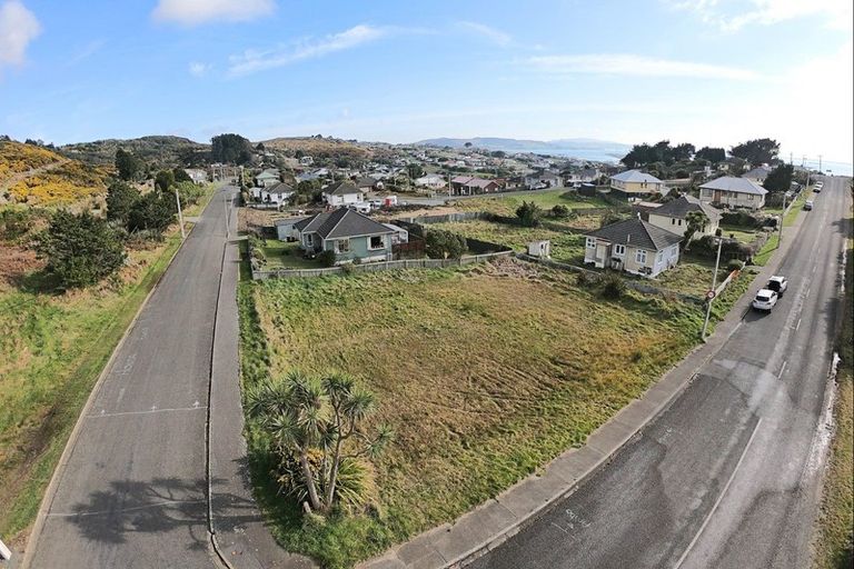 Photo of property in 27 Flagstaff Road, Bluff, 9814