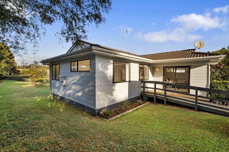 Photo of property in 19 Matipo Drive, Tuakau, 2121
