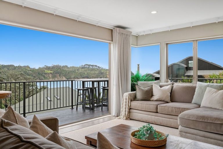 Photo of property in 31a Ocean View Road, Hatfields Beach, Orewa, 0931