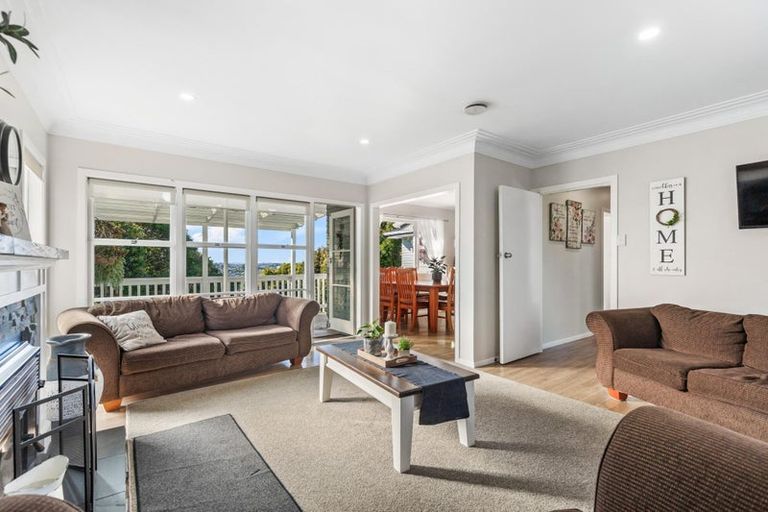 Photo of property in 199 Waimumu Road, Massey, Auckland, 0614