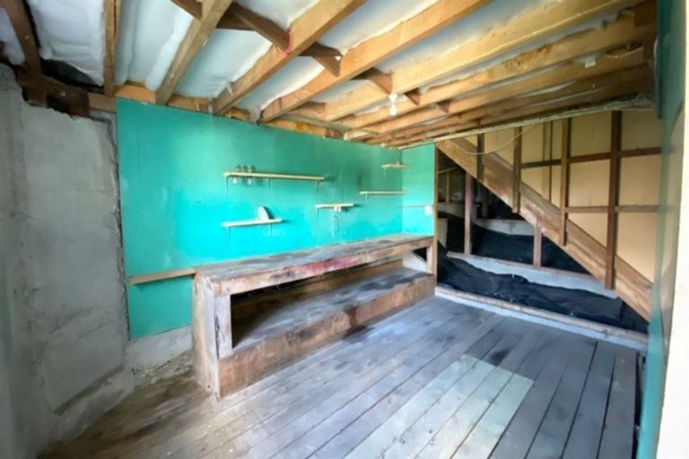 Photo of property in 2 Barnego Road, Balclutha, 9230