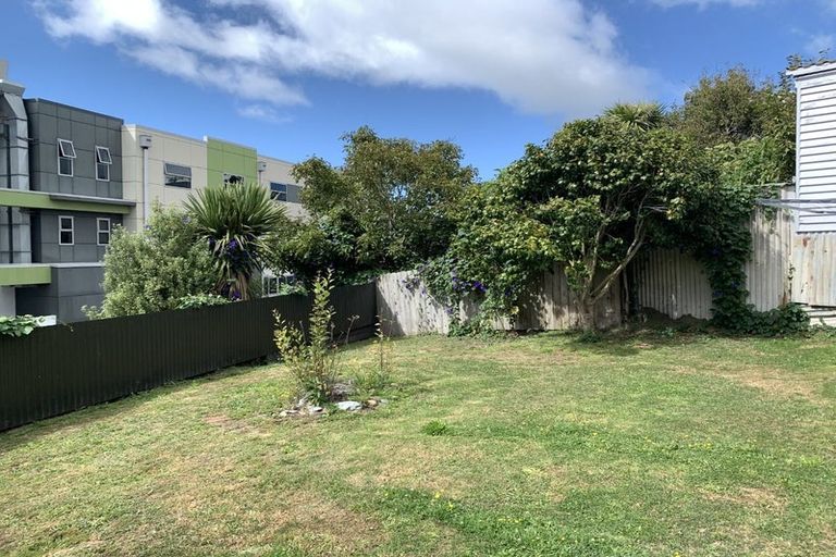 Photo of property in 213 Adelaide Road, Newtown, Wellington, 6021