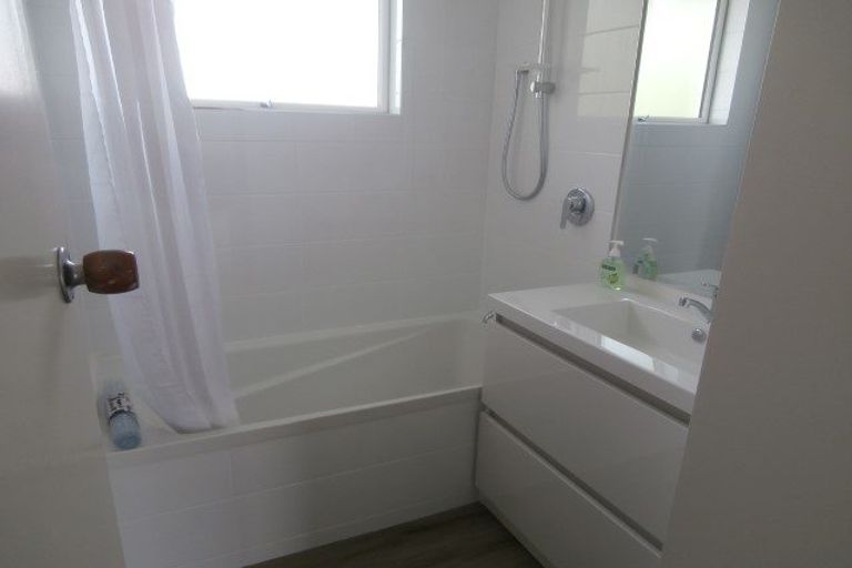 Photo of property in 35 Kinleys Lane, St Albans, Christchurch, 8014