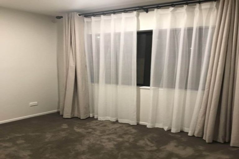Photo of property in 31 Hikuawa Road, Flat Bush, Auckland, 2019