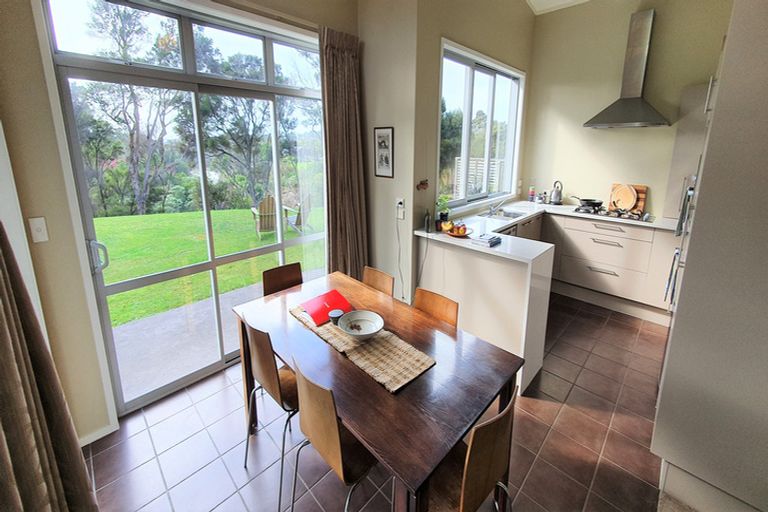 Photo of property in 37 Halyard Loop, Haruru, 0204