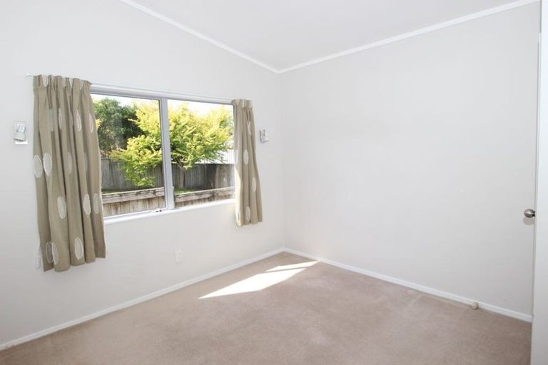 Photo of property in 811b Whangaparaoa Road, Manly, Whangaparaoa, 0930