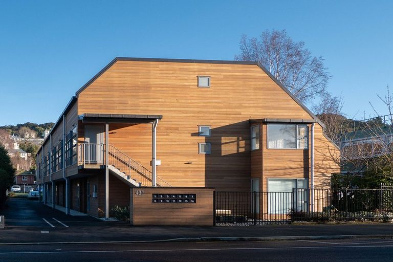 Photo of property in 2/432 Great King Street, North Dunedin, Dunedin, 9016