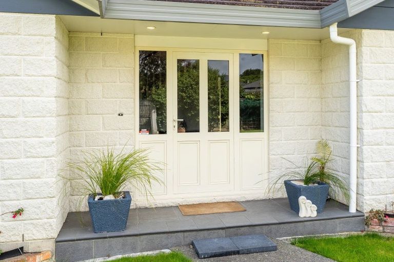 Photo of property in 7 Westpeak Way, Otaki, 5512