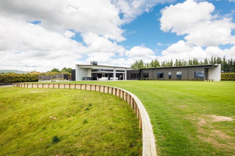 Photo of property in 50 Branksome Place, Aokautere, Palmerston North, 4471