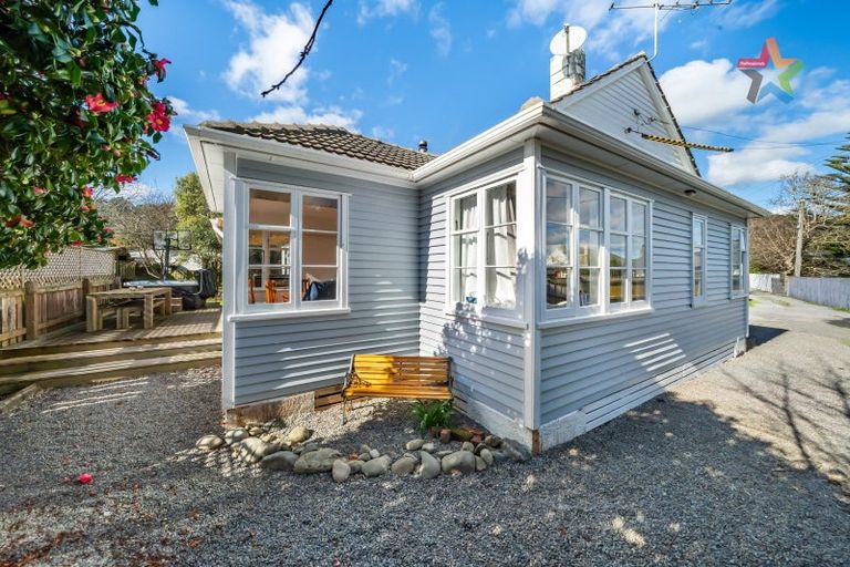 Photo of property in 1/1250 High Street, Taita, Lower Hutt, 5011