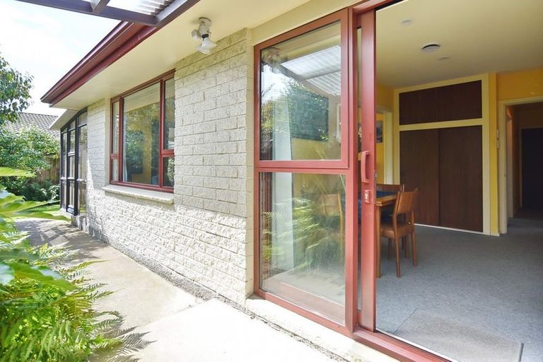 Photo of property in 2/57 Reynolds Avenue, Bishopdale, Christchurch, 8053