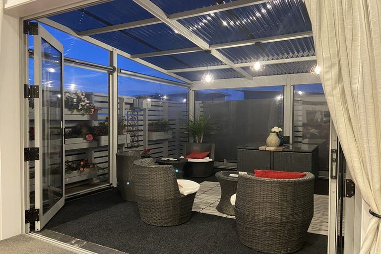 Photo of property in 16 Vanita Drive, Whitianga, 3510