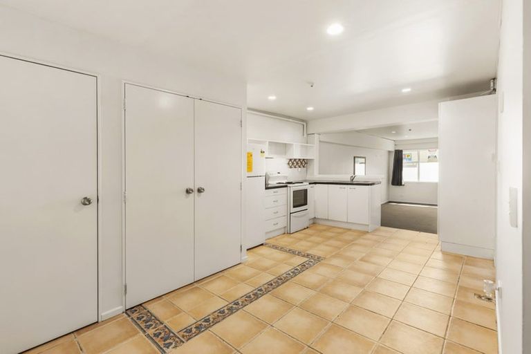 Photo of property in Dixonlane Apartments, 31/7 Feltex Lane, Te Aro, Wellington, 6011