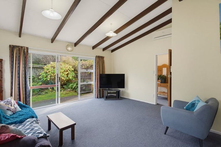 Photo of property in 74b Matatua Road, Raumati Beach, Paraparaumu, 5032