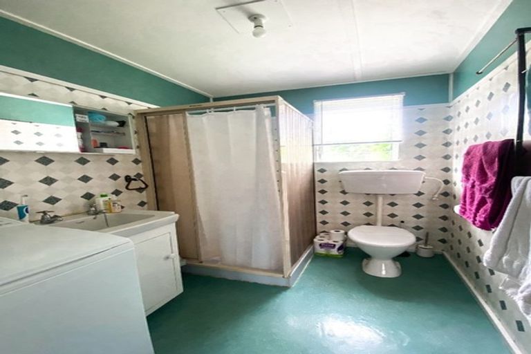 Photo of property in 66 Blake Street, New Brighton, Christchurch, 8061