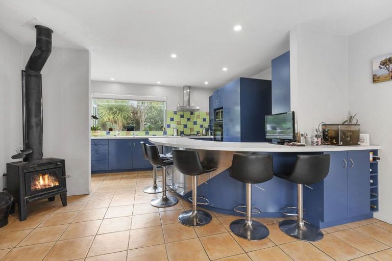 Photo of property in 25 Kenwyn Drive, Carterton, 5713