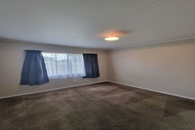Photo of property in 31 Dickens Street, Owhata, Rotorua, 3010