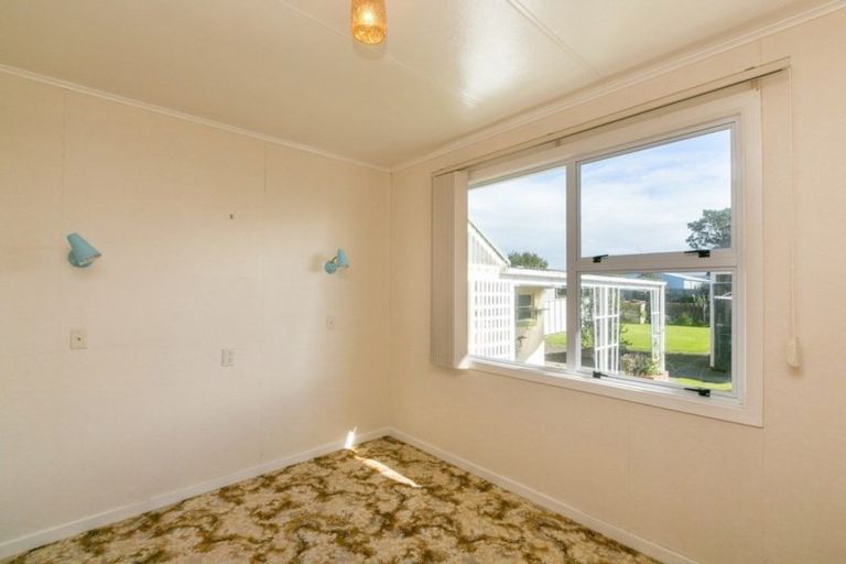 Photo of property in 13 Watene Crescent, Waitara, 4320