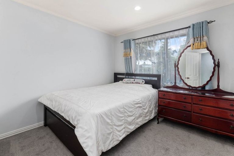 Photo of property in 1 Hoyte Place, Pukehangi, Rotorua, 3015