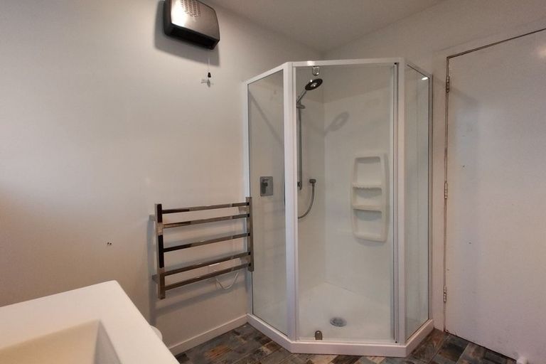 Photo of property in 43 Hiwi Crescent, Titahi Bay, Porirua, 5022