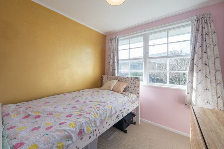 Photo of property in 73 Morrow Avenue, St Andrews, Hamilton, 3200