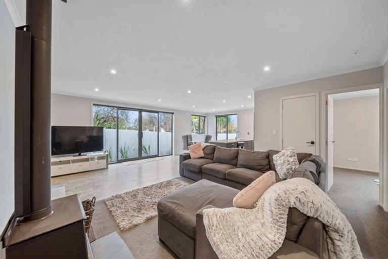 Photo of property in 11 Clyde Street, Oamaru North, Oamaru, 9400