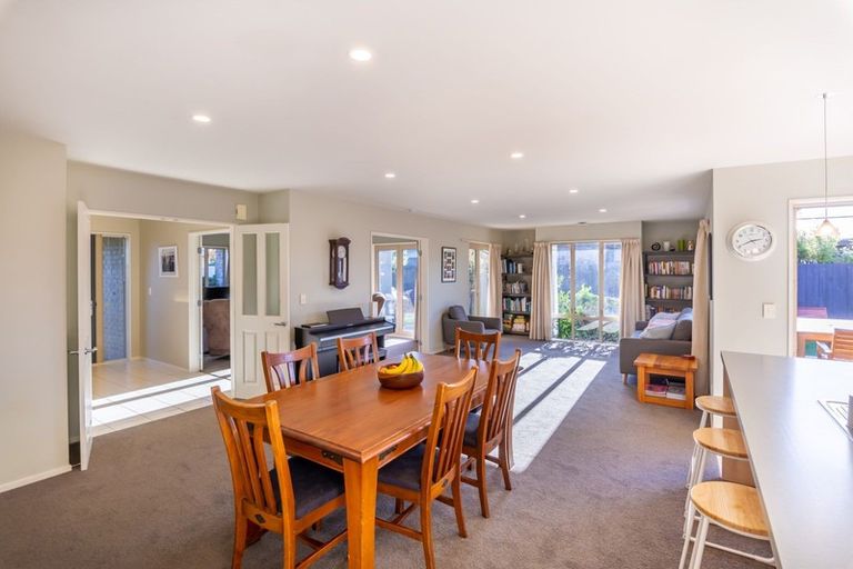 Photo of property in 12 Goldie Place, Rolleston, 7614