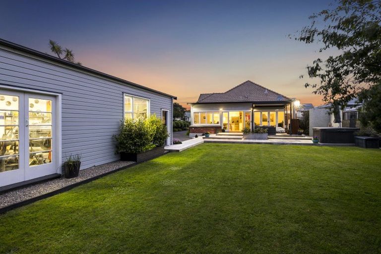 Photo of property in 69 Albert Street, Saint Clair, Dunedin, 9012