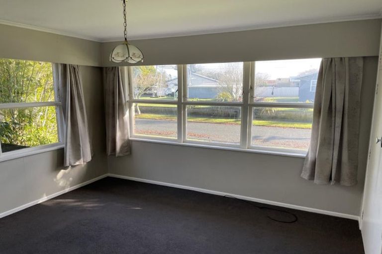 Photo of property in 44 Southsea Crescent, Silverdale, Hamilton, 3216