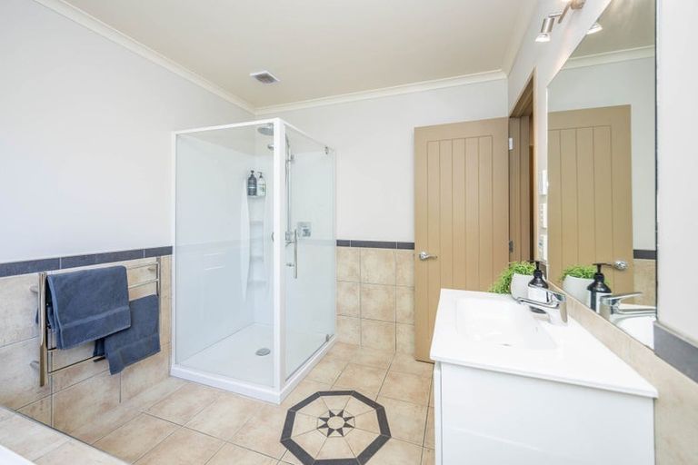 Photo of property in 11 Gavin Heights, Rototuna, Hamilton, 3210