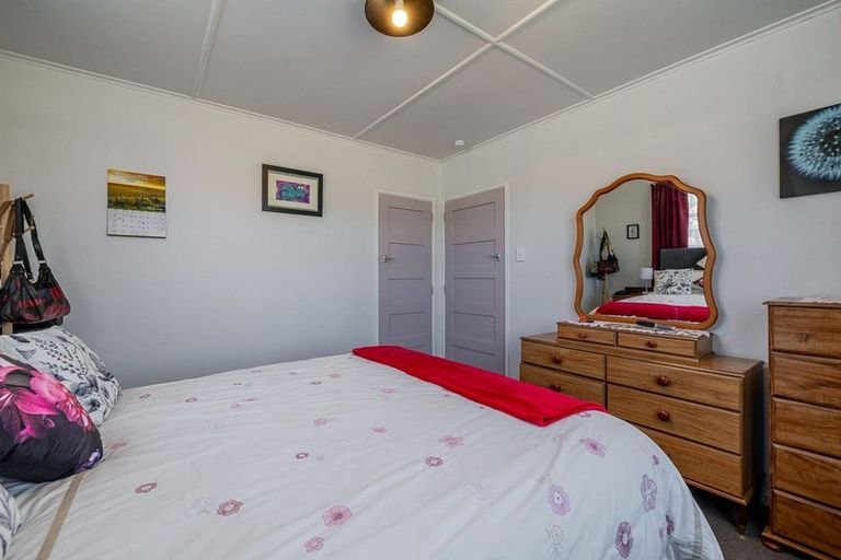 Photo of property in 39 Andrew Avenue, Roslyn, Palmerston North, 4414