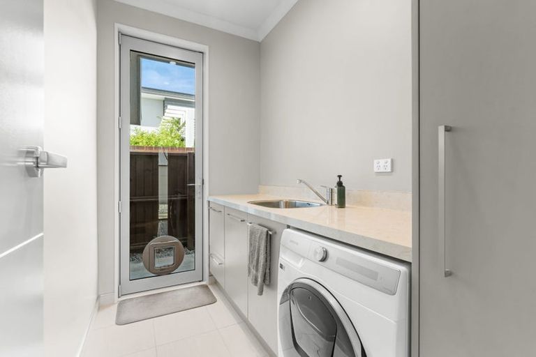 Photo of property in 141 Aston Drive, Waimairi Beach, Christchurch, 8083