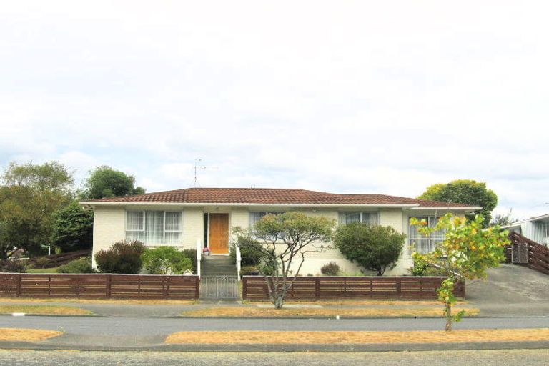 Photo of property in 163 California Drive, Totara Park, Upper Hutt, 5018