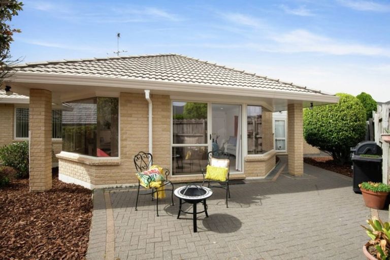 Photo of property in 2/39 Tarnica Road, Northpark, Auckland, 2013