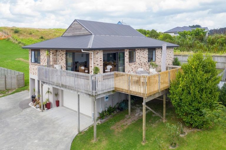 Photo of property in 22d Weka Street, Mangawhai, 0505