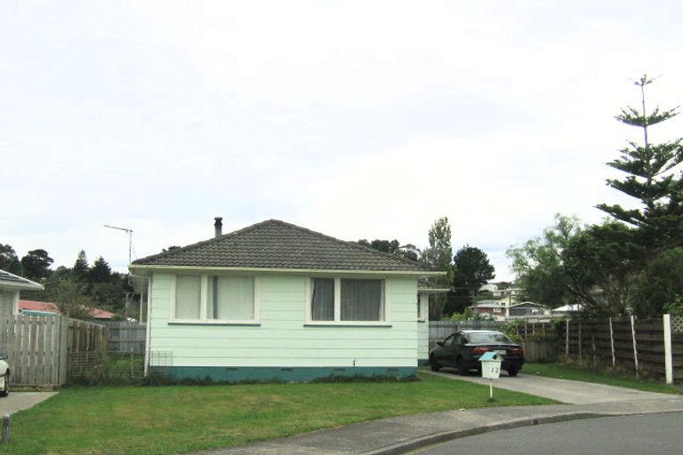 Photo of property in 12 Prestige Place, Maoribank, Upper Hutt, 5018