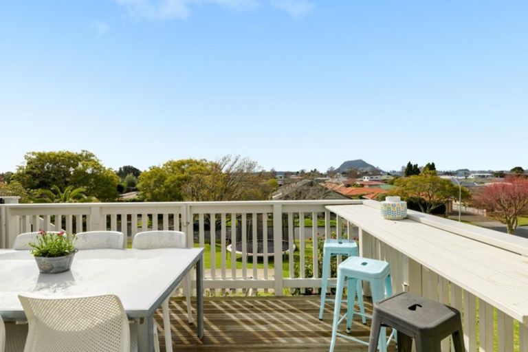 Photo of property in 53 Freyberg Street, Otumoetai, Tauranga, 3110