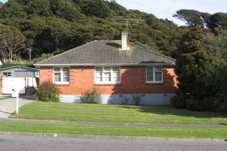 Photo of property in 4 Hay Street, Naenae, Lower Hutt, 5011