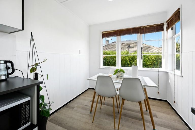 Photo of property in 4 Denz Street, Maeroa, Hamilton, 3200