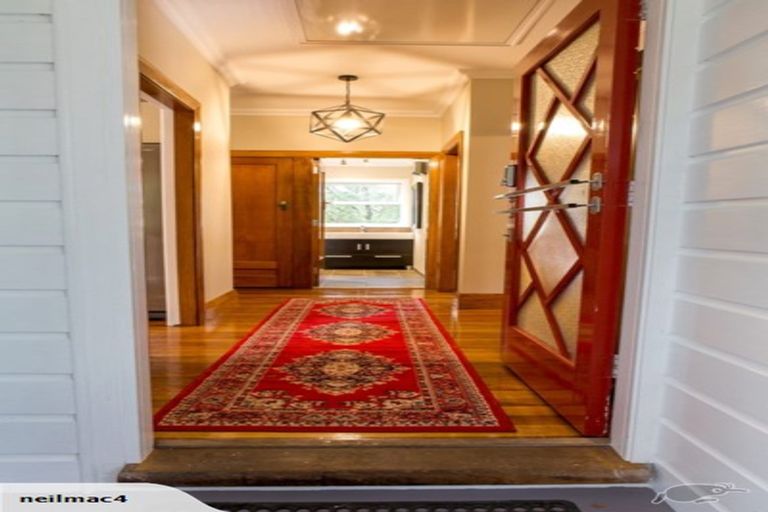 Photo of property in 39 Glen Road, Mornington, Dunedin, 9011