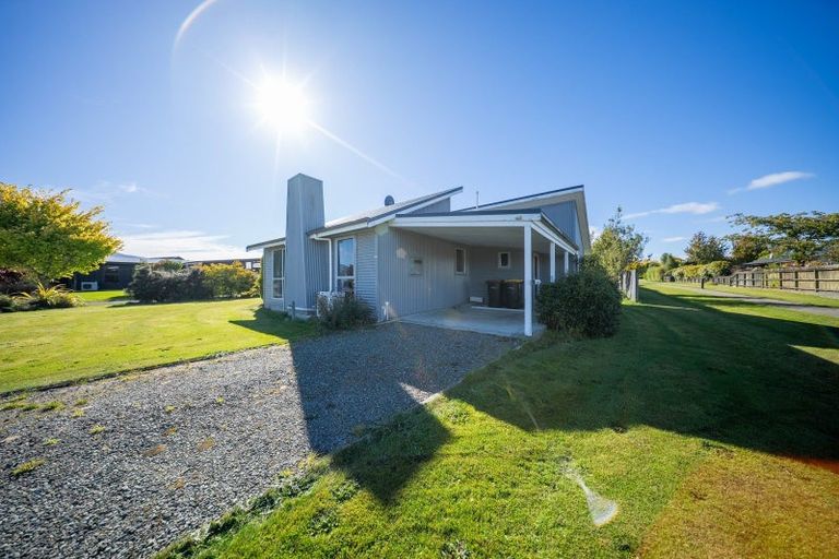 Photo of property in 25 Pop Andrew Drive, Te Anau, 9600