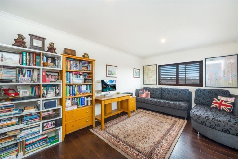 Photo of property in 31 Sirius Crescent, Rototuna North, Hamilton, 3210