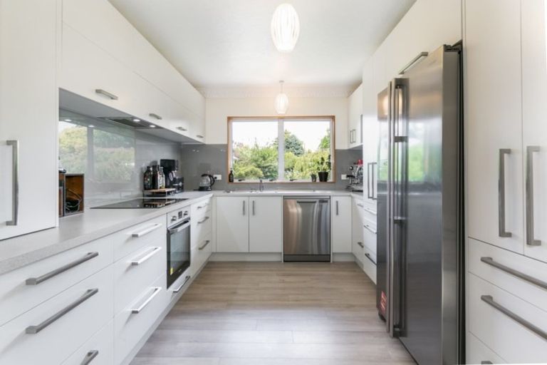 Photo of property in 21 Reeve Drive, Havelock North, 4130