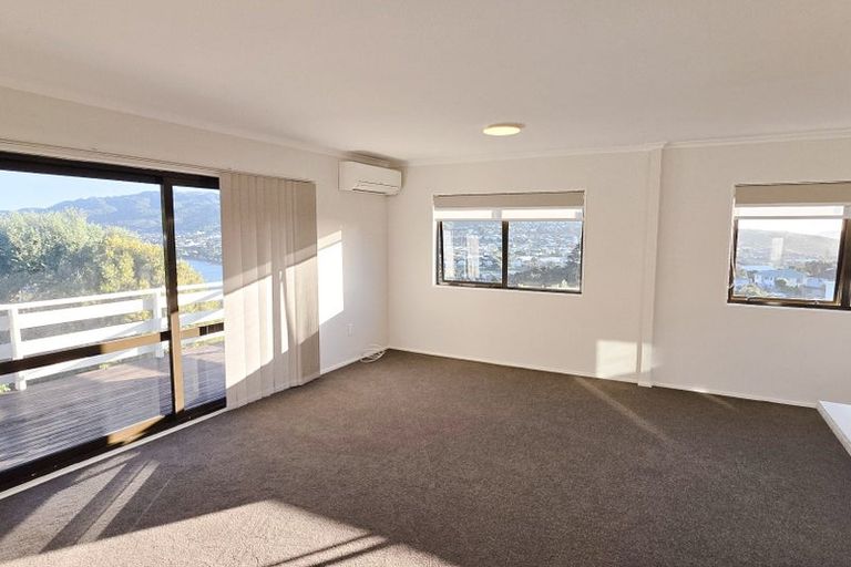 Photo of property in 25 Pennant Grove, Titahi Bay, Porirua, 5022