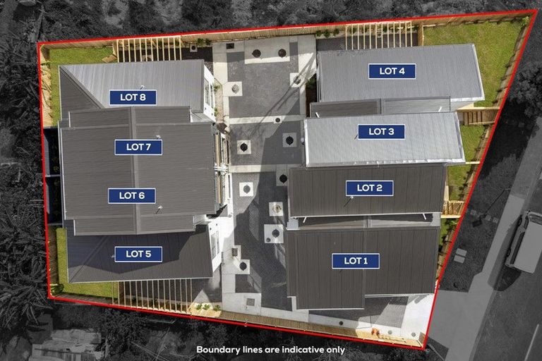 Photo of property in 3/4 Waitaki Street, Henderson, Auckland, 0612