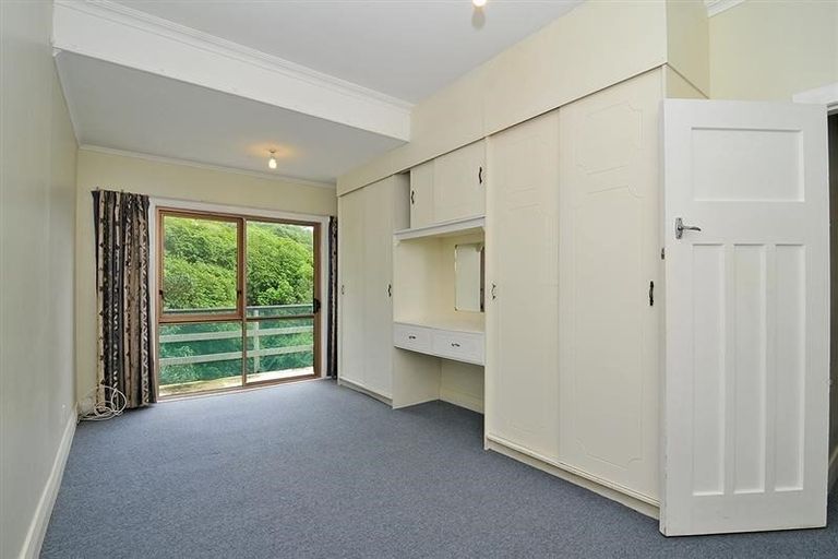 Photo of property in 26 Farnham Street, Mornington, Wellington, 6021