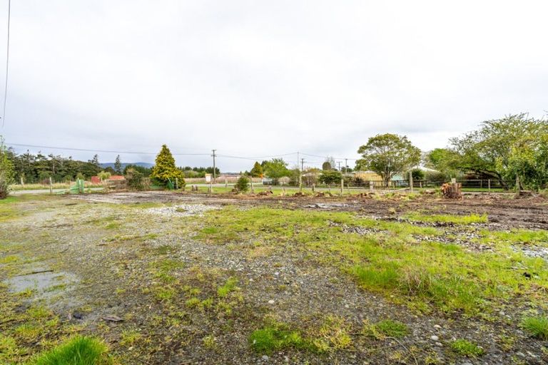 Photo of property in 25 Clifden Highway, Tuatapere, 9620