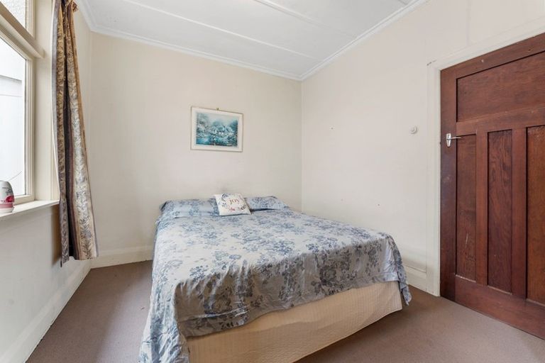 Photo of property in 83 Wood Street, Takaro, Palmerston North, 4410