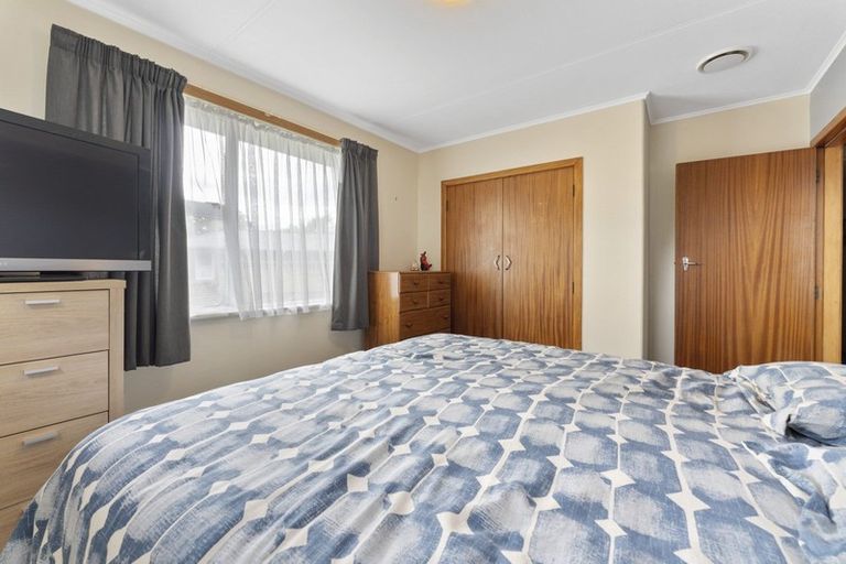 Photo of property in 27 Cavendish Crescent, Awapuni, Palmerston North, 4412